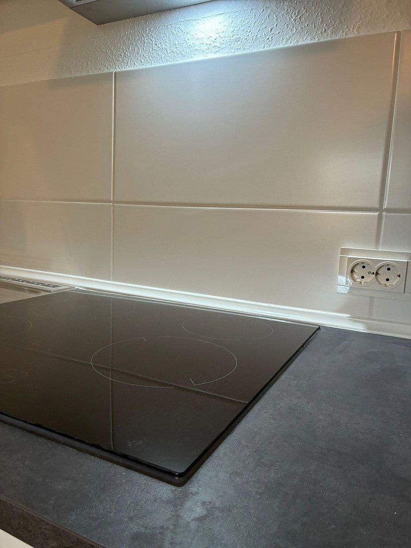 Prenájom bytu 1-izbový 36 m², Fleckenbühlstr. 20, Frankfurt am Main - Bonames, Hesensko Prenájom bytu 1-izbový 36 m², Fleckenbühlstr. 20, Frankfurt am Main - Bonames, Hesensko