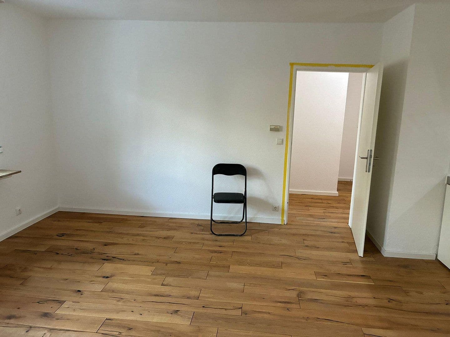 Prenájom bytu 1-izbový 36 m², Fleckenbühlstr. 20, Frankfurt am Main - Bonames, Hesensko Prenájom bytu 1-izbový 36 m², Fleckenbühlstr. 20, Frankfurt am Main - Bonames, Hesensko
