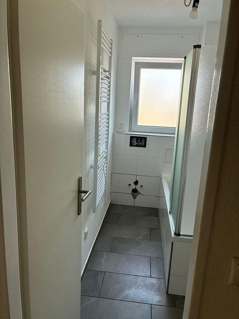 Prenájom bytu 1-izbový 36 m², Fleckenbühlstr. 20, Frankfurt am Main - Bonames, Hesensko Prenájom bytu 1-izbový 36 m², Fleckenbühlstr. 20, Frankfurt am Main - Bonames, Hesensko