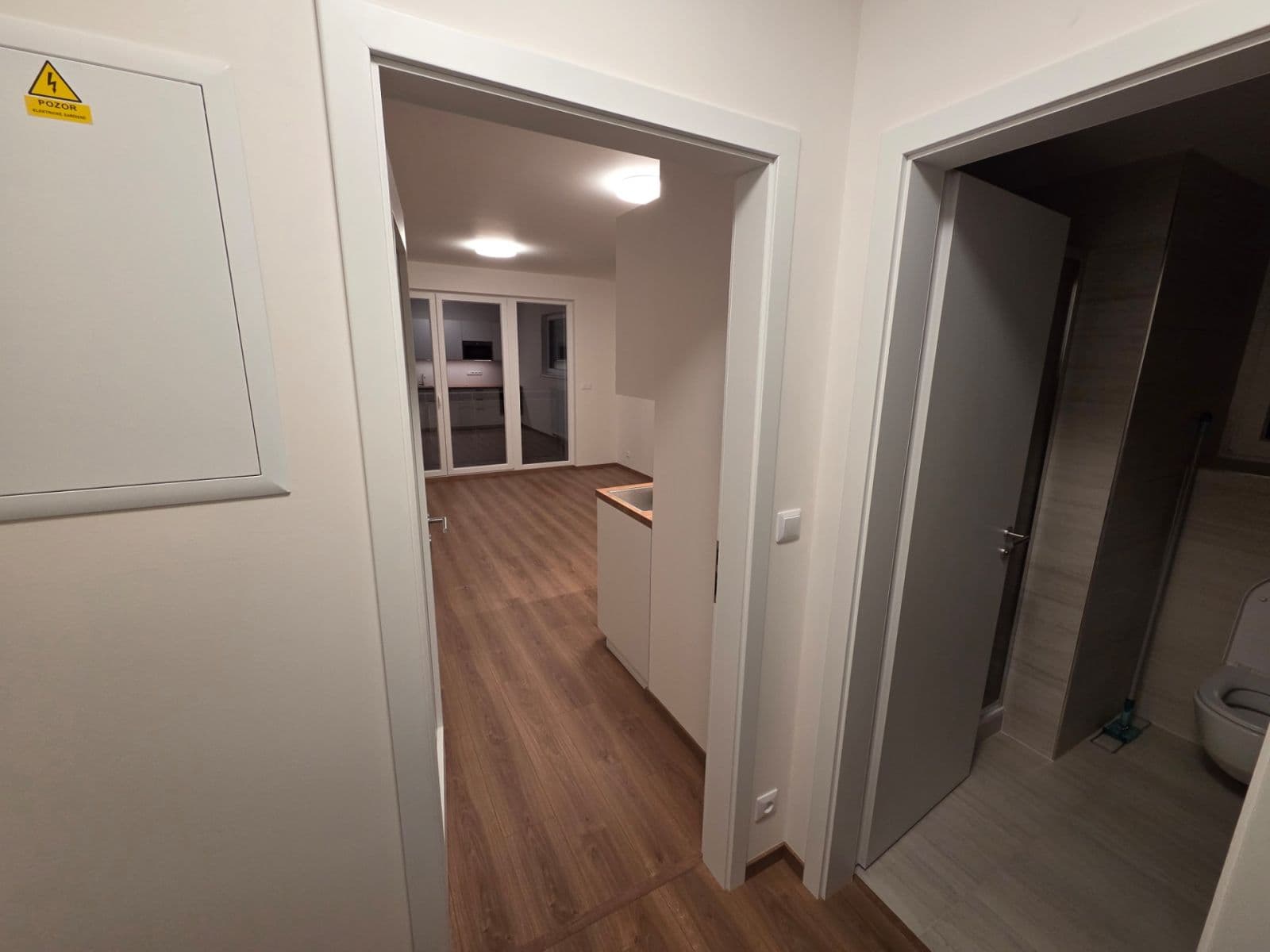 Prenájom bytu 1-izbový 33 m², Poděbradská, Praha, Praha Prenájom bytu 1-izbový 33 m², Poděbradská, Praha, Praha