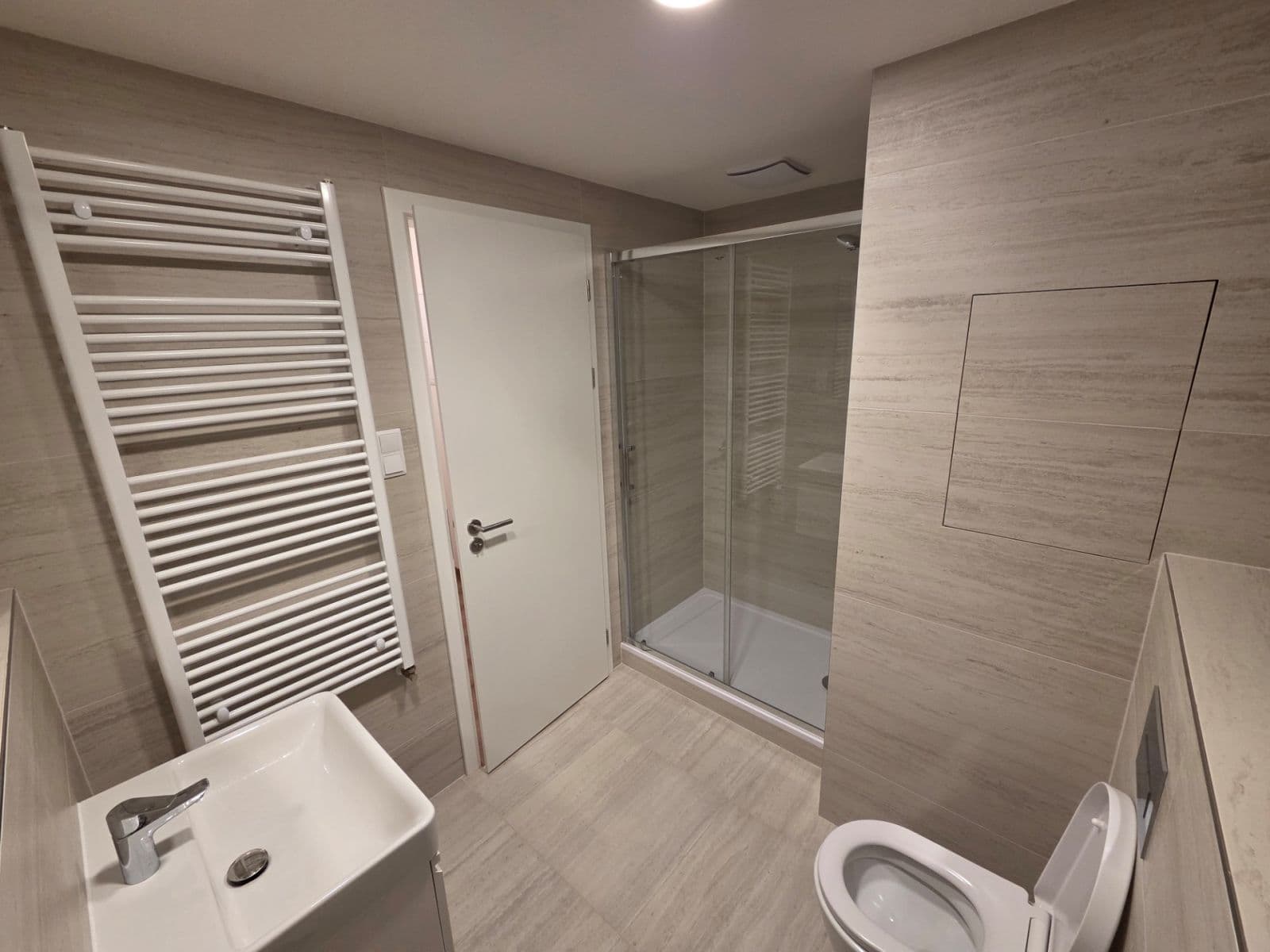 Prenájom bytu 1-izbový 33 m², Poděbradská, Praha, Praha Prenájom bytu 1-izbový 33 m², Poděbradská, Praha, Praha