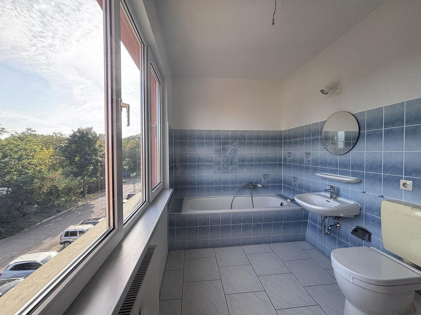 Predaj bytu 3-izbový 109 m², Konrad-Zuse-Straße 12, Hoyerswerda - Wojerecy, Sasko Predaj bytu 3-izbový 109 m², Konrad-Zuse-Straße 12, Hoyerswerda - Wojerecy, Sasko