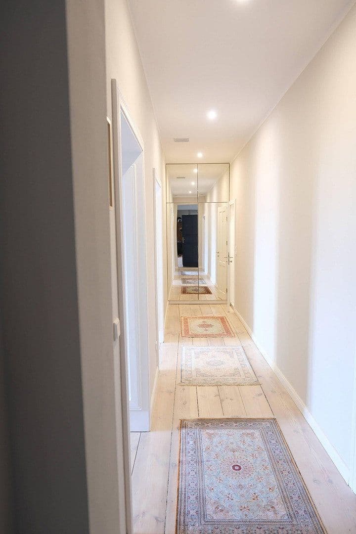 Predaj bytu 5-izbový 158 m², Kolmarer Straße, 6, Berlin - Prenzlauer Berg, Berlín Predaj bytu 5-izbový 158 m², Kolmarer Straße, 6, Berlin - Prenzlauer Berg, Berlín