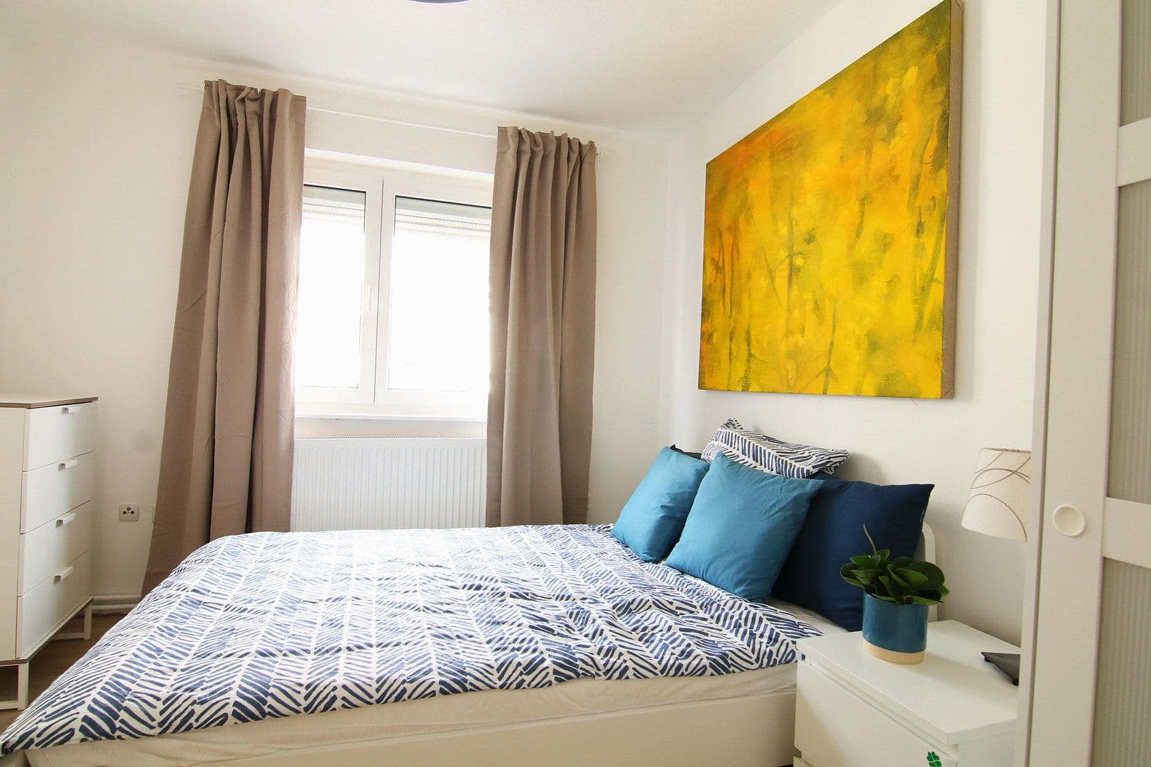 Prenájom bytu 2-izbový 88 m², Alter Steinweg 45, Eschwege, Hesensko Prenájom bytu 2-izbový 88 m², Alter Steinweg 45, Eschwege, Hesensko