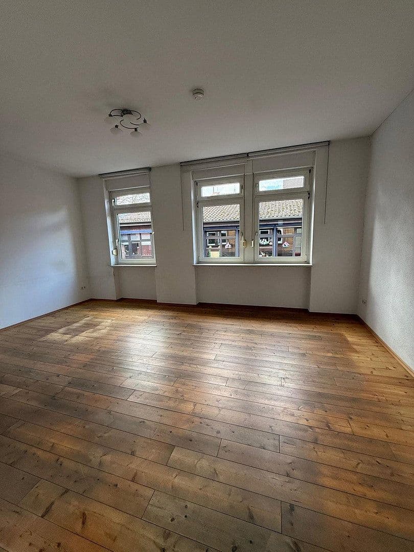 Prenájom bytu 2-izbový 60 m², Draisstraße 56, Mannheim, Bádensko-Wurttembersko Prenájom bytu 2-izbový 60 m², Draisstraße 56, Mannheim, Bádensko-Wurttembersko