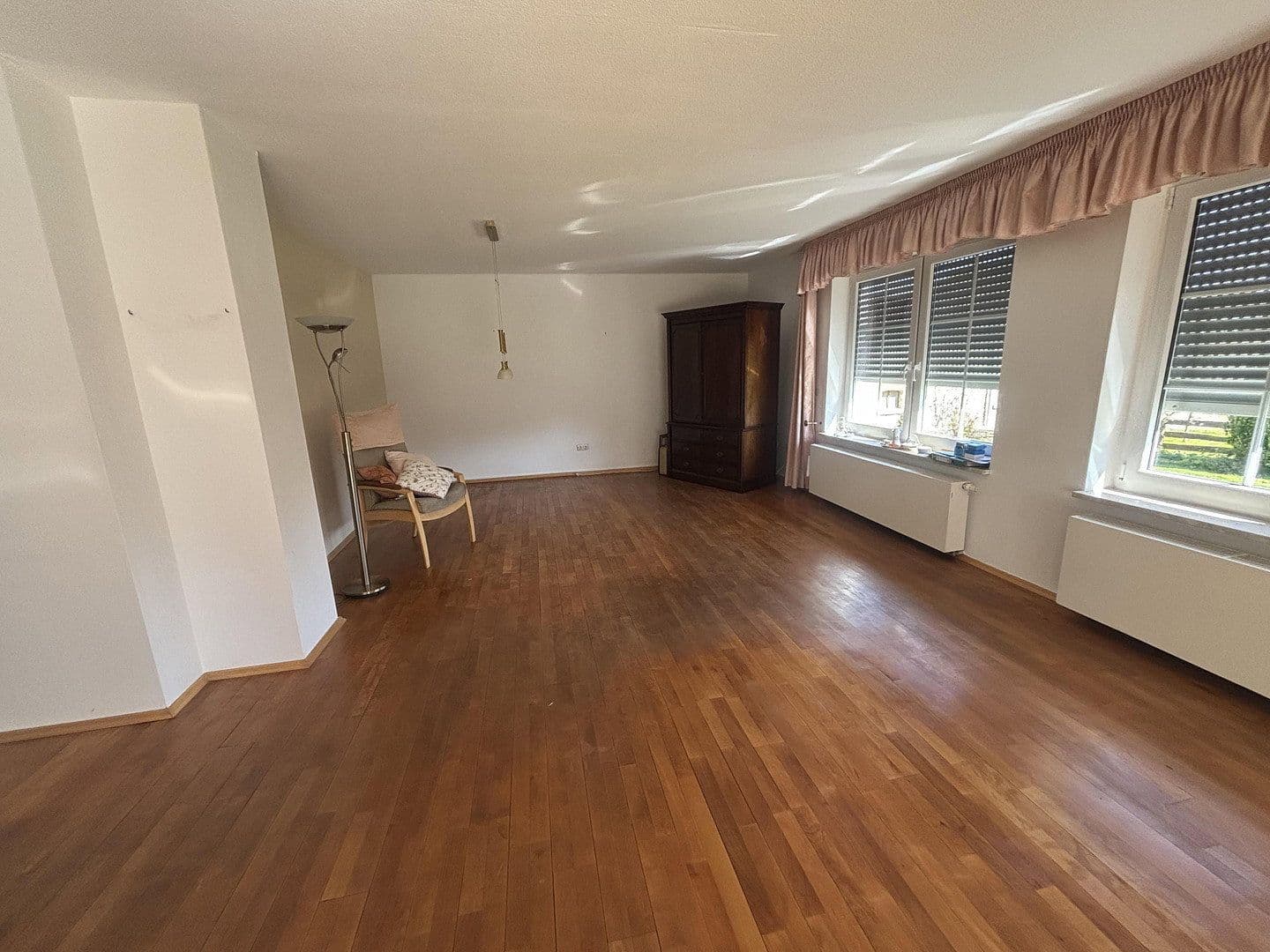 Predaj domu 210 m², pozemek 1.200 m², Frellstedt, Dolné Sasko Predaj domu 210 m², pozemek 1.200 m², Frellstedt, Dolné Sasko