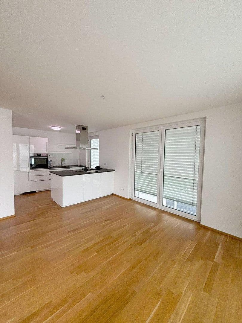 Predaj bytu 3-izbový 95 m², Baden-Baden, Bádensko-Wurttembersko Predaj bytu 3-izbový 95 m², Baden-Baden, Bádensko-Wurttembersko