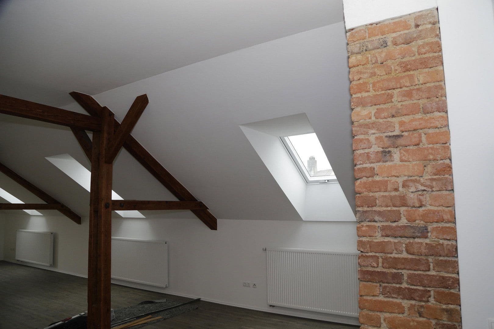 Prenájom bytu 3-izbový 142 m², Schulstraße 1, Ruhmannsfelden, Bavorsko Prenájom bytu 3-izbový 142 m², Schulstraße 1, Ruhmannsfelden, Bavorsko