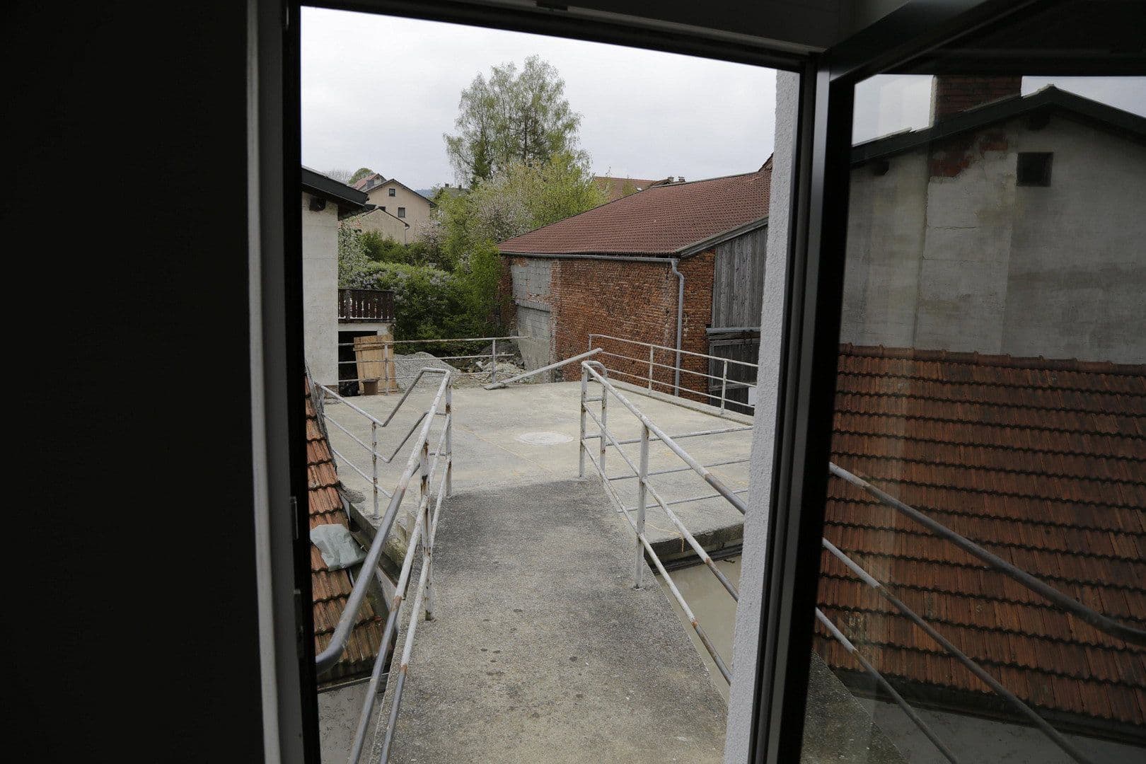 Prenájom bytu 3-izbový 142 m², Schulstraße 1, Ruhmannsfelden, Bavorsko Prenájom bytu 3-izbový 142 m², Schulstraße 1, Ruhmannsfelden, Bavorsko