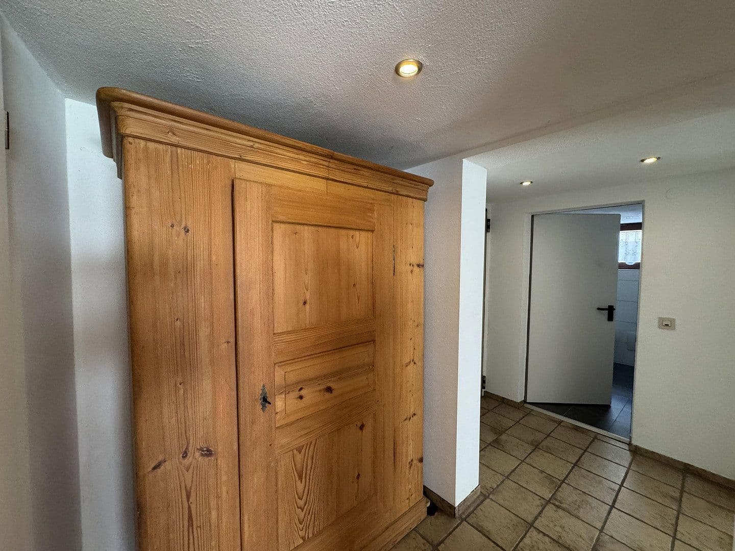 Predaj bytu 2-izbový 76 m², Metzinger Straße, Dettingen an der Erms, Bádensko-Wurttembersko Predaj bytu 2-izbový 76 m², Metzinger Straße, Dettingen an der Erms, Bádensko-Wurttembersko