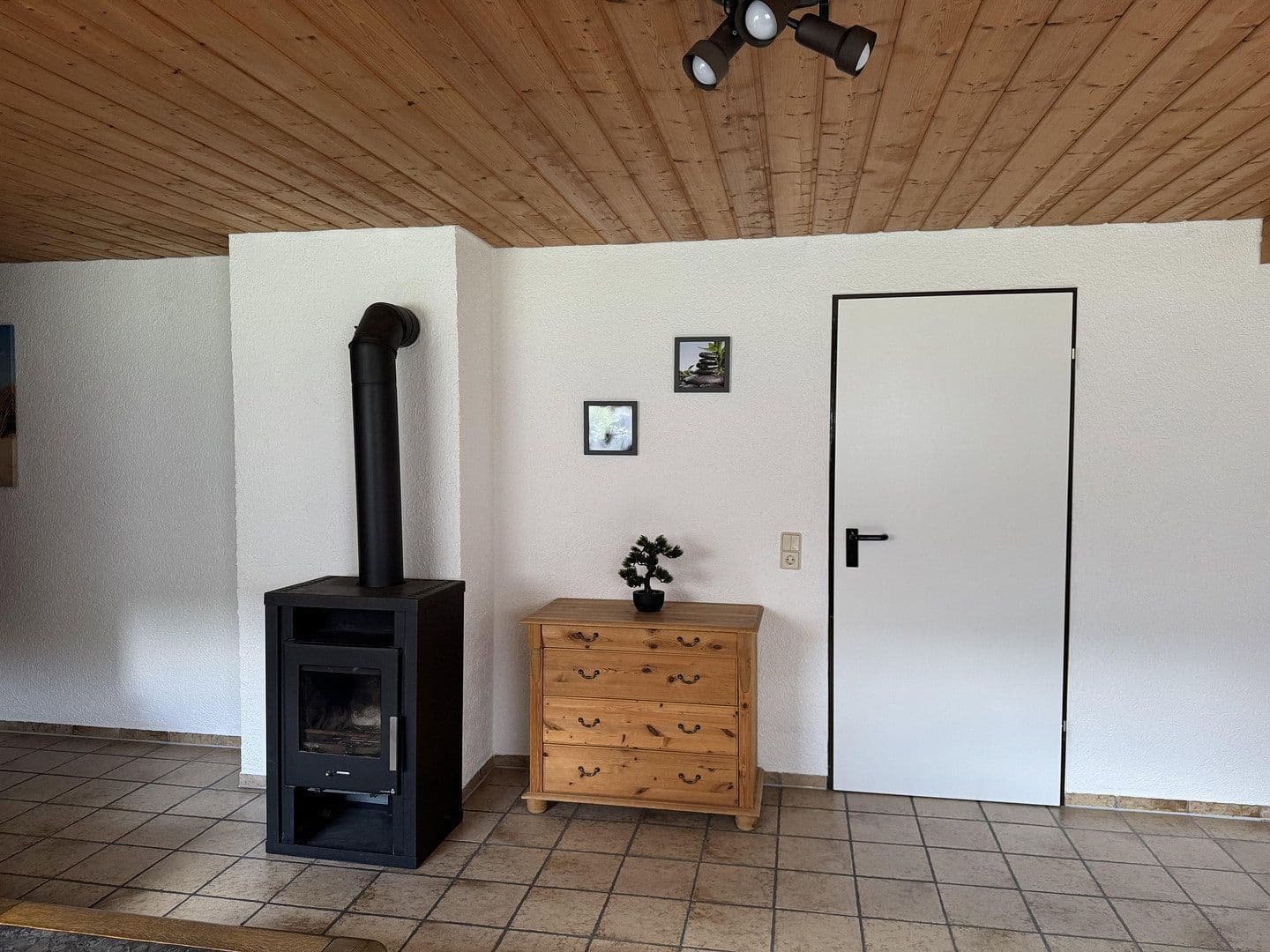 Predaj bytu 2-izbový 76 m², Metzinger Straße, Dettingen an der Erms, Bádensko-Wurttembersko Predaj bytu 2-izbový 76 m², Metzinger Straße, Dettingen an der Erms, Bádensko-Wurttembersko