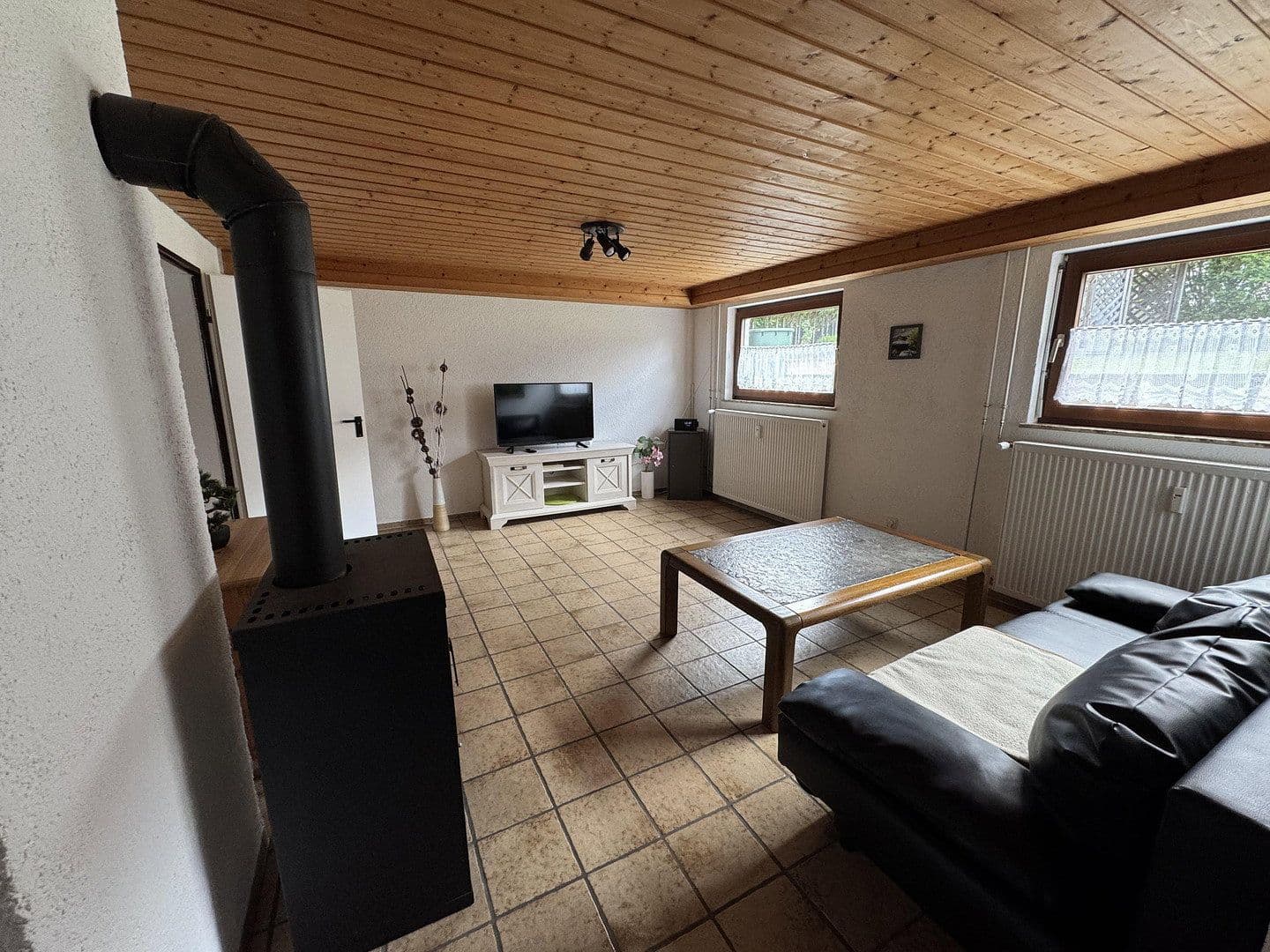 Predaj bytu 2-izbový 76 m², Metzinger Straße, Dettingen an der Erms, Bádensko-Wurttembersko Predaj bytu 2-izbový 76 m², Metzinger Straße, Dettingen an der Erms, Bádensko-Wurttembersko