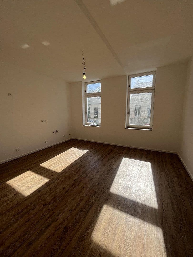 Prenájom bytu 2-izbový 50 m², Krefeld, Severné Porýnie - Westfálsko Prenájom bytu 2-izbový 50 m², Krefeld, Severné Porýnie - Westfálsko