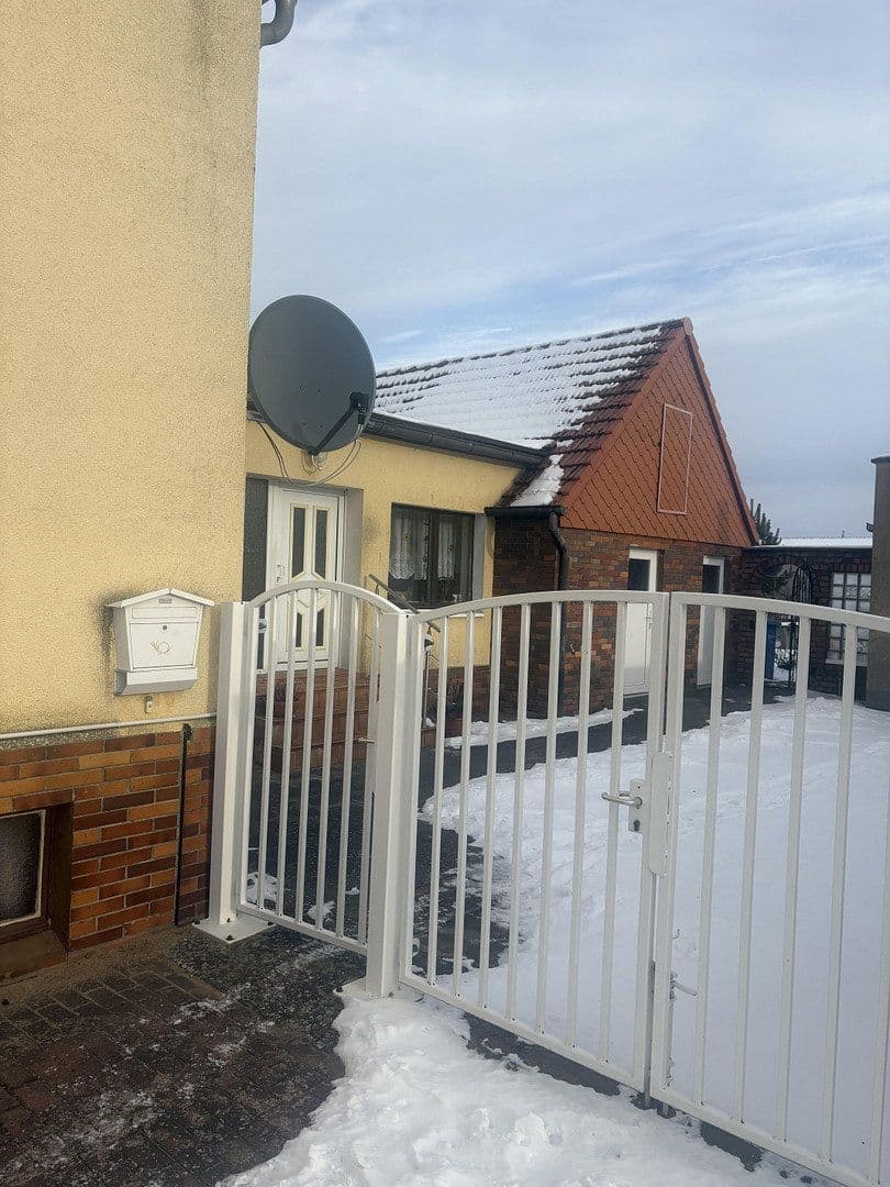 Predaj domu 85 m², pozemek 580 m², Clara-Zetkin-Straße 13, Tribsees, Meklenbursko-Predpomoransko Predaj domu 85 m², pozemek 580 m², Clara-Zetkin-Straße 13, Tribsees, Meklenbursko-Predpomoransko