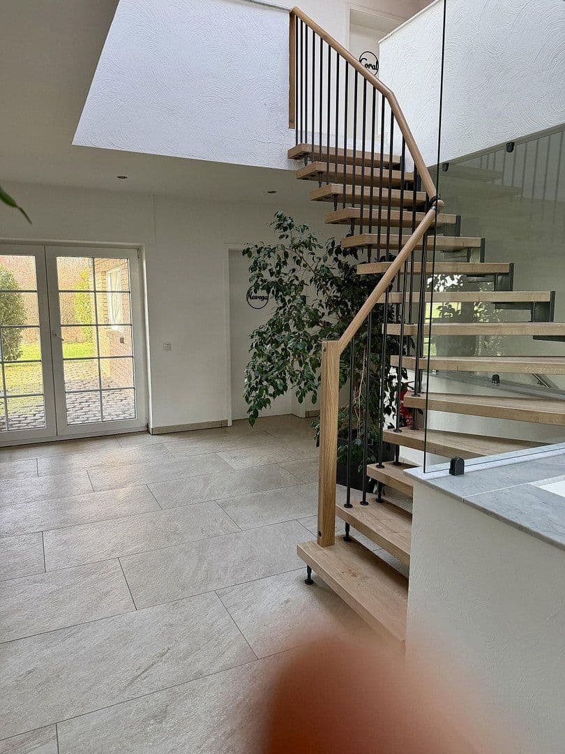 Prenájom kancelárie 1.100 m², Euskirchen, Severné Porýnie - Westfálsko Prenájom kancelárie 1.100 m², Euskirchen, Severné Porýnie - Westfálsko