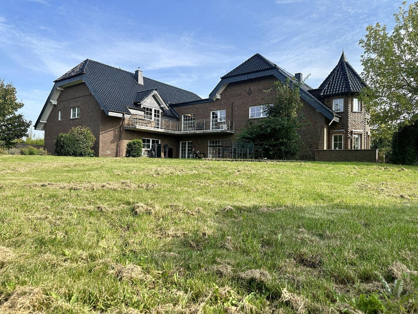 Prenájom kancelárie 1.100 m², Euskirchen, Severné Porýnie - Westfálsko Prenájom kancelárie 1.100 m², Euskirchen, Severné Porýnie - Westfálsko