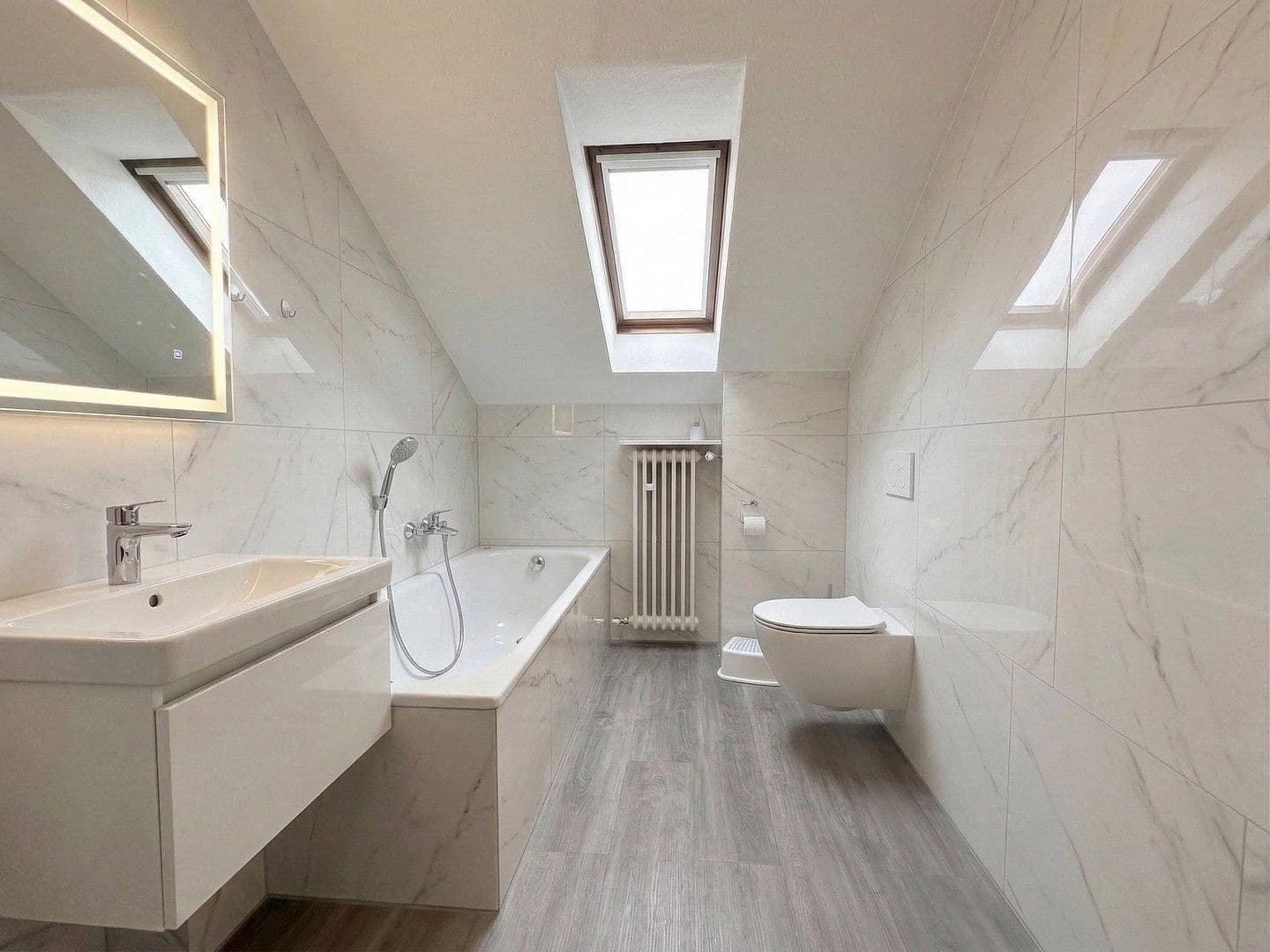 Predaj bytu 3-izbový 58 m², Hattersheim am Main, Hesensko Predaj bytu 3-izbový 58 m², Hattersheim am Main, Hesensko