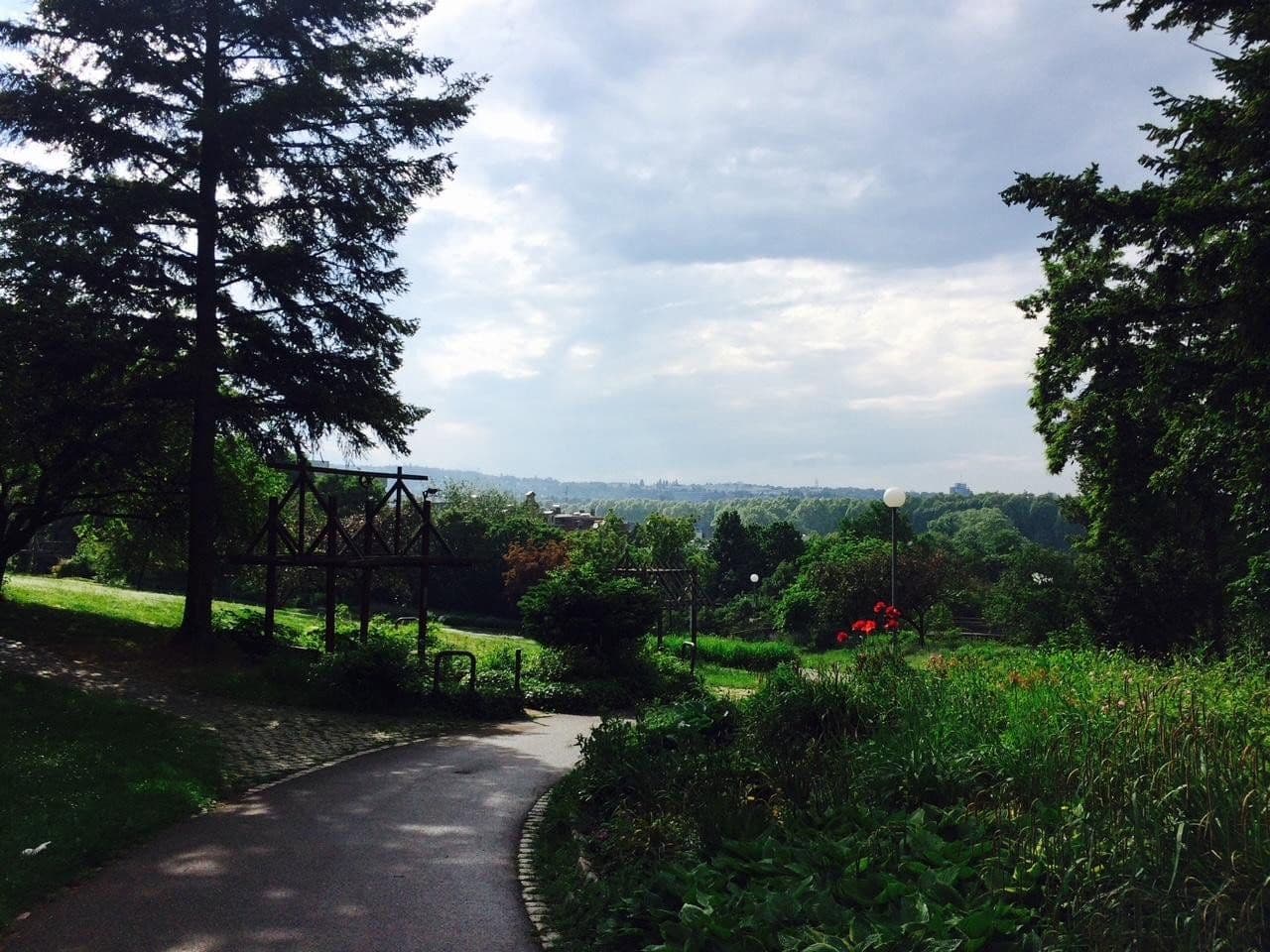 Prenájom bytu 3-izbový 85 m², Stuttgart, Bádensko-Wurttembersko Prenájom bytu 3-izbový 85 m², Stuttgart, Bádensko-Wurttembersko