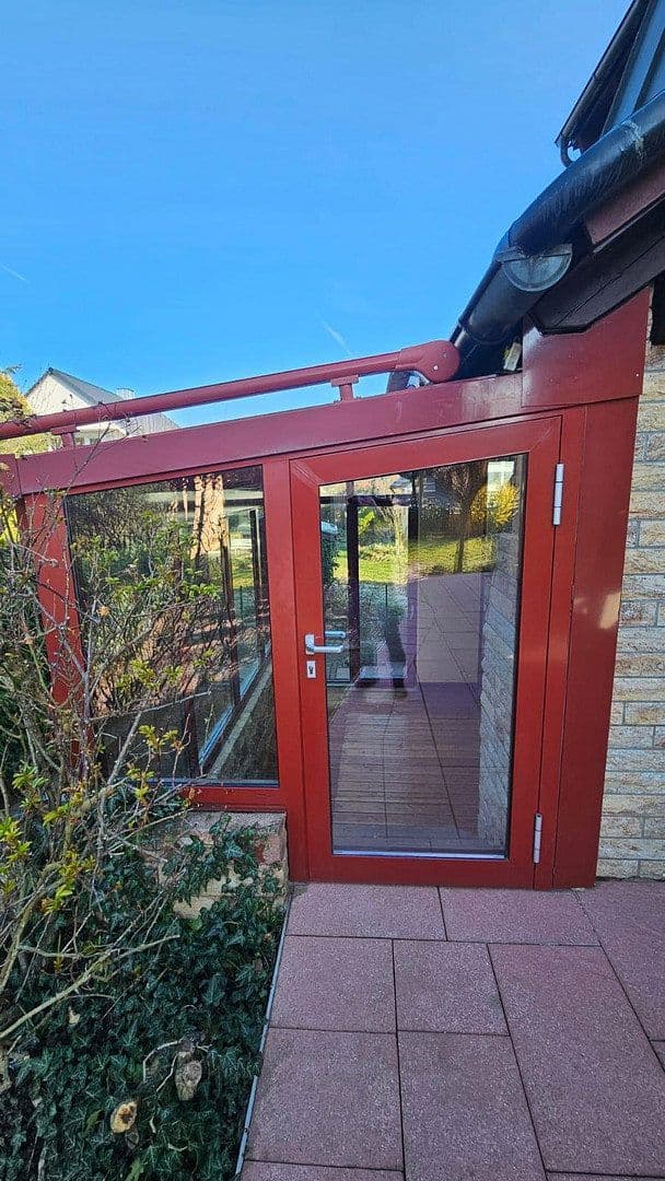 Predaj domu 129 m², pozemek 585 m², Fasanenweg 7, Pyrbaum, Bavorsko Predaj domu 129 m², pozemek 585 m², Fasanenweg 7, Pyrbaum, Bavorsko