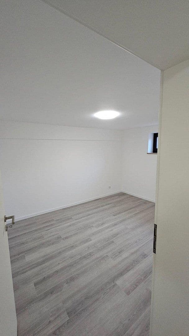 Predaj domu 129 m², pozemek 585 m², Fasanenweg 7, Pyrbaum, Bavorsko Predaj domu 129 m², pozemek 585 m², Fasanenweg 7, Pyrbaum, Bavorsko