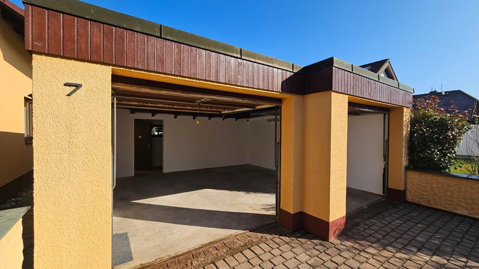 Predaj domu 129 m², pozemek 585 m², Fasanenweg 7, Pyrbaum, Bavorsko Predaj domu 129 m², pozemek 585 m², Fasanenweg 7, Pyrbaum, Bavorsko