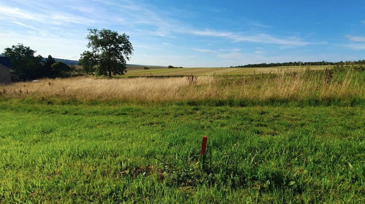 Predaj pozemku 789 m², Brunnenstraße 13, Weidenbach, Porýnie-Falcko Predaj pozemku 789 m², Brunnenstraße 13, Weidenbach, Porýnie-Falcko