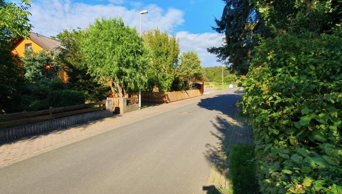 Predaj pozemku 789 m², Brunnenstraße 13, Weidenbach, Porýnie-Falcko Predaj pozemku 789 m², Brunnenstraße 13, Weidenbach, Porýnie-Falcko