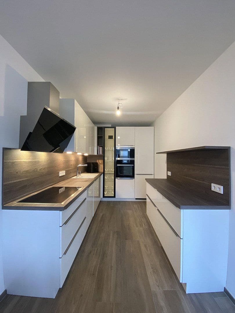 Predaj bytu 3-izbový 85 m², Wolfsburg, Dolné Sasko Predaj bytu 3-izbový 85 m², Wolfsburg, Dolné Sasko