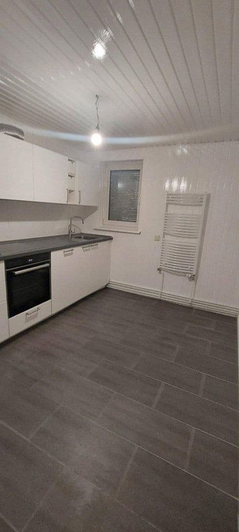 Prenájom bytu 3-izbový 76 m², Messingstraße 39, Goslar, Dolné Sasko Prenájom bytu 3-izbový 76 m², Messingstraße 39, Goslar, Dolné Sasko