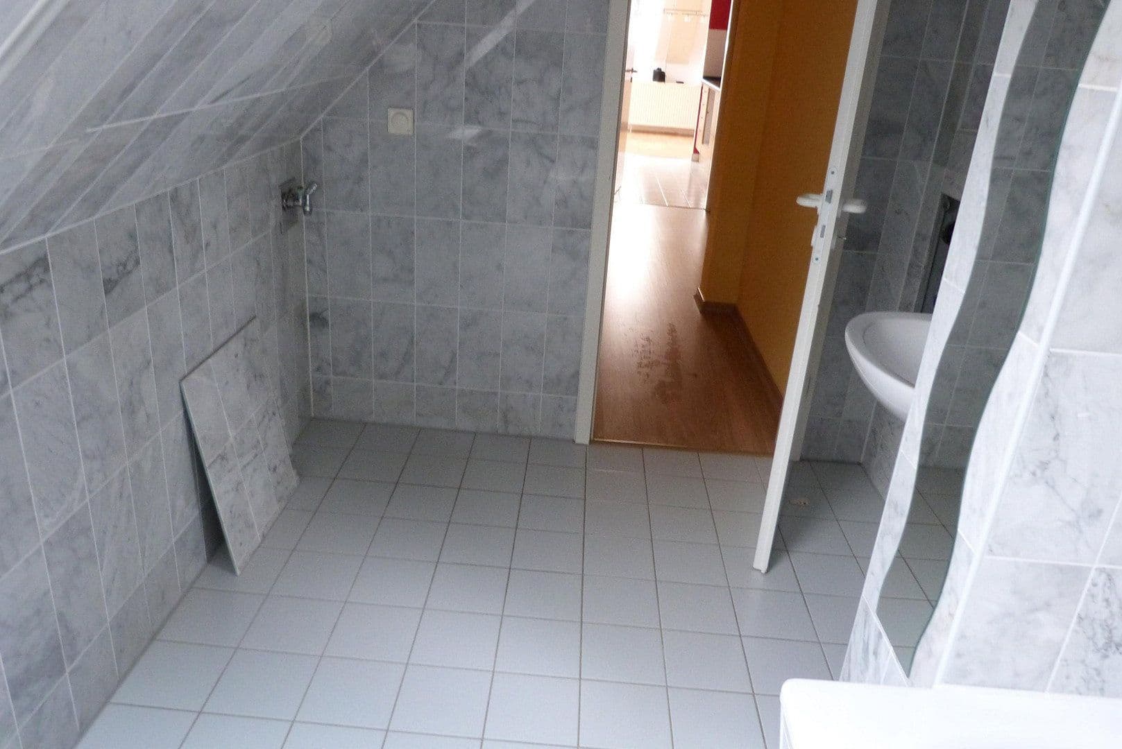 Predaj bytu 4-izbový 110 m², Am Sportplatz 2, Hoppegarten, Brandenbursko Predaj bytu 4-izbový 110 m², Am Sportplatz 2, Hoppegarten, Brandenbursko