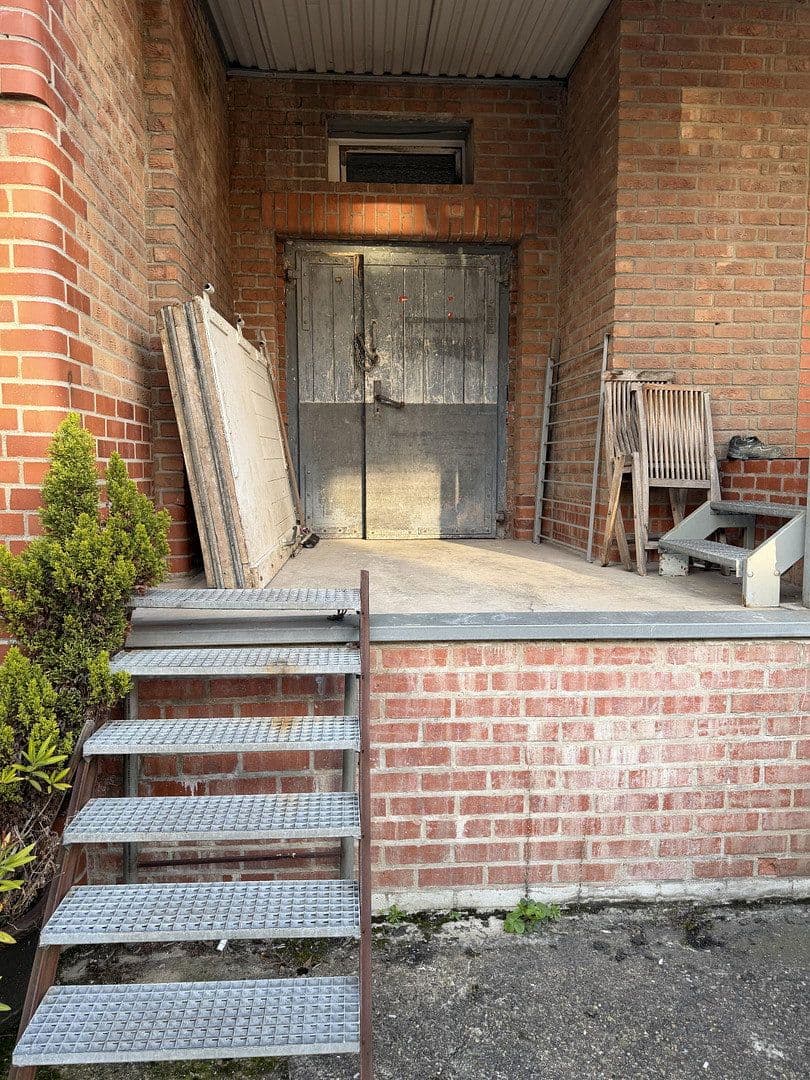 Prenájom nebytového priestoru 90 m², Düsseldorf, Severné Porýnie - Westfálsko Prenájom nebytového priestoru 90 m², Düsseldorf, Severné Porýnie - Westfálsko