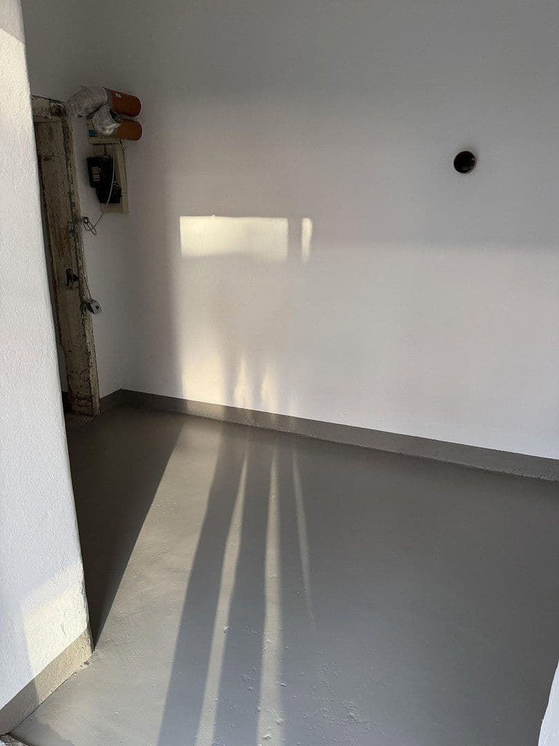 Prenájom nebytového priestoru 90 m², Düsseldorf, Severné Porýnie - Westfálsko Prenájom nebytového priestoru 90 m², Düsseldorf, Severné Porýnie - Westfálsko