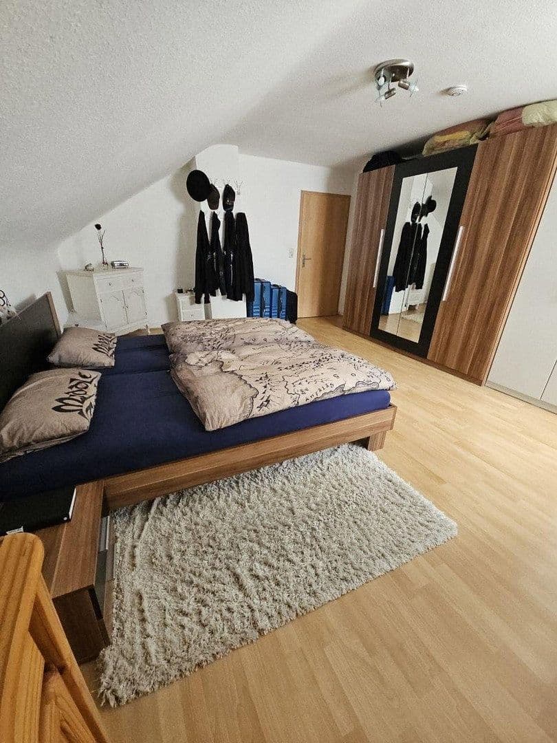 Prenájom bytu 3-izbový 91 m², Villingen-Schwenningen, Bádensko-Wurttembersko Prenájom bytu 3-izbový 91 m², Villingen-Schwenningen, Bádensko-Wurttembersko