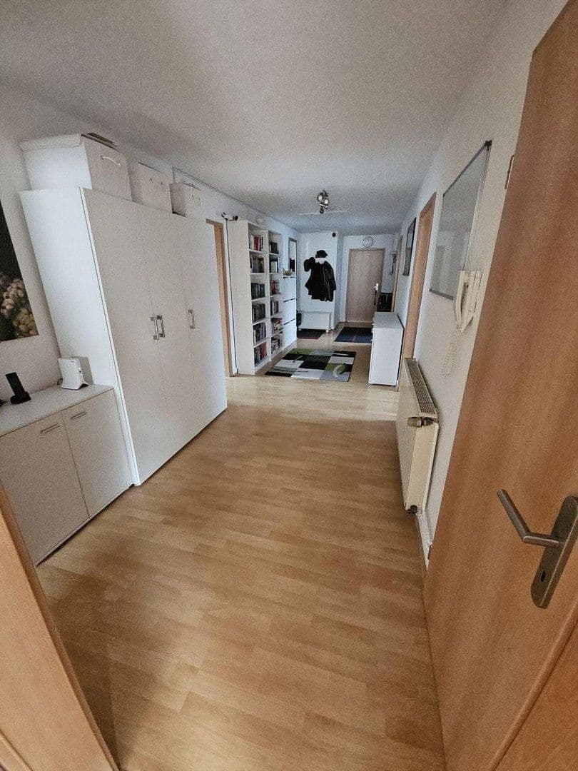 Prenájom bytu 3-izbový 91 m², Villingen-Schwenningen, Bádensko-Wurttembersko Prenájom bytu 3-izbový 91 m², Villingen-Schwenningen, Bádensko-Wurttembersko