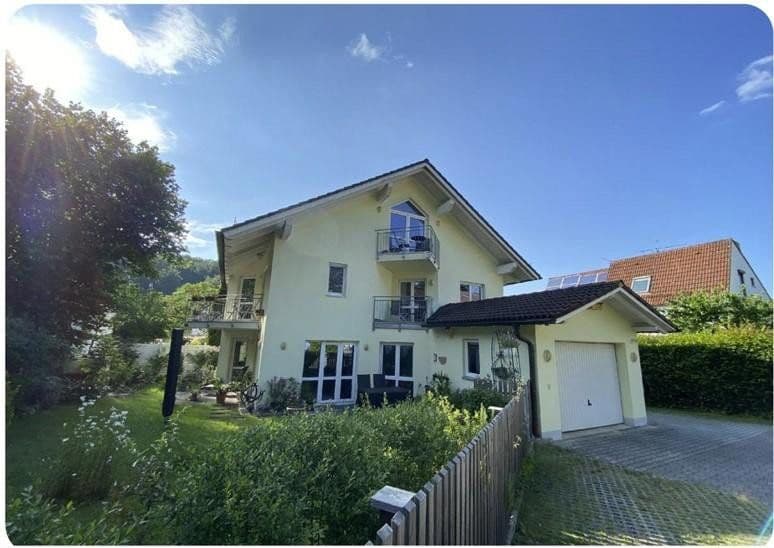 Predaj domu 180 m², pozemek 388 m², Watzmannstrasse 7, Starnberg, Bavorsko Predaj domu 180 m², pozemek 388 m², Watzmannstrasse 7, Starnberg, Bavorsko