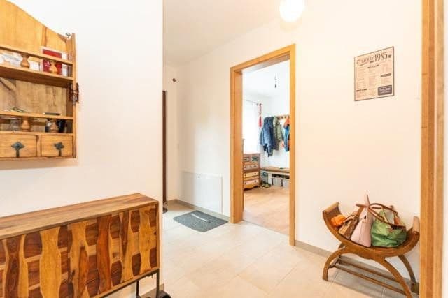 Predaj domu 145 m², pozemek 267 m², Schloßstraße 20a, Odelzhausen, Bavorsko Predaj domu 145 m², pozemek 267 m², Schloßstraße 20a, Odelzhausen, Bavorsko