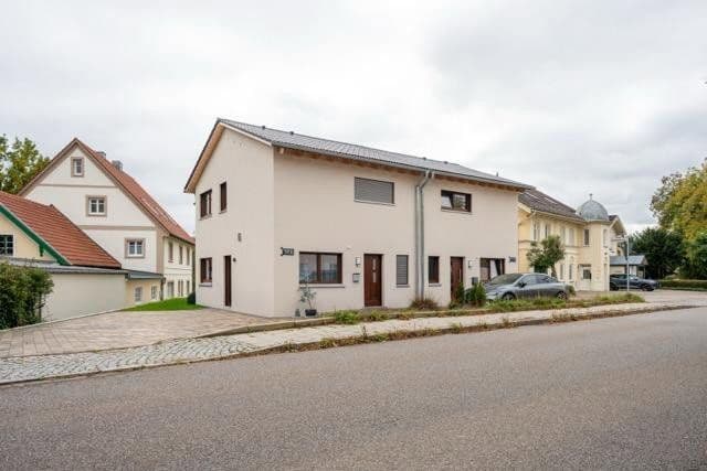 Predaj domu 145 m², pozemek 267 m², Schloßstraße 20a, Odelzhausen, Bavorsko Predaj domu 145 m², pozemek 267 m², Schloßstraße 20a, Odelzhausen, Bavorsko