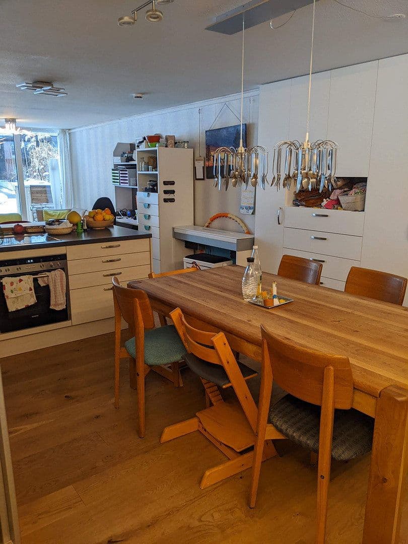 Predaj bytu 4-izbový 105 m², Raistinger Str. 2/2, Herrenberg, Bádensko-Wurttembersko Predaj bytu 4-izbový 105 m², Raistinger Str. 2/2, Herrenberg, Bádensko-Wurttembersko