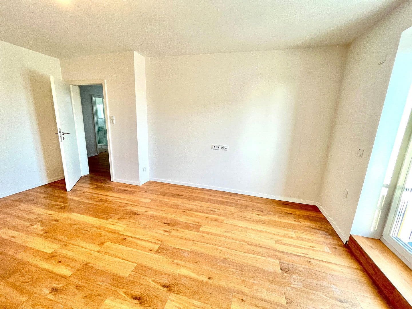 Prenájom bytu 2-izbový 74 m², Freigericht, Hesensko Prenájom bytu 2-izbový 74 m², Freigericht, Hesensko