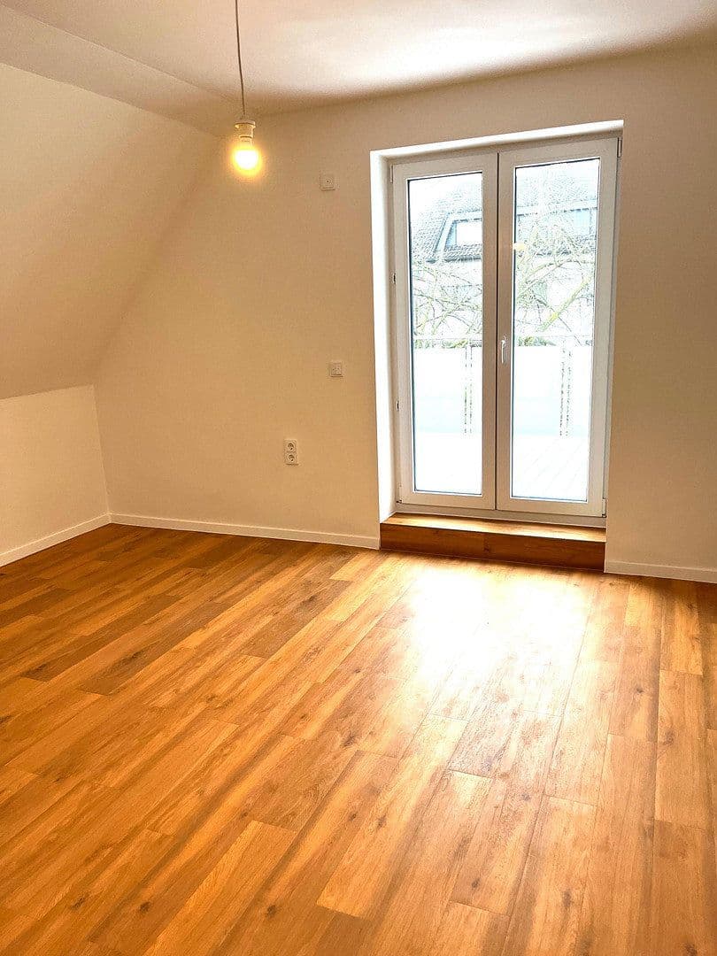 Prenájom bytu 2-izbový 74 m², Freigericht, Hesensko Prenájom bytu 2-izbový 74 m², Freigericht, Hesensko