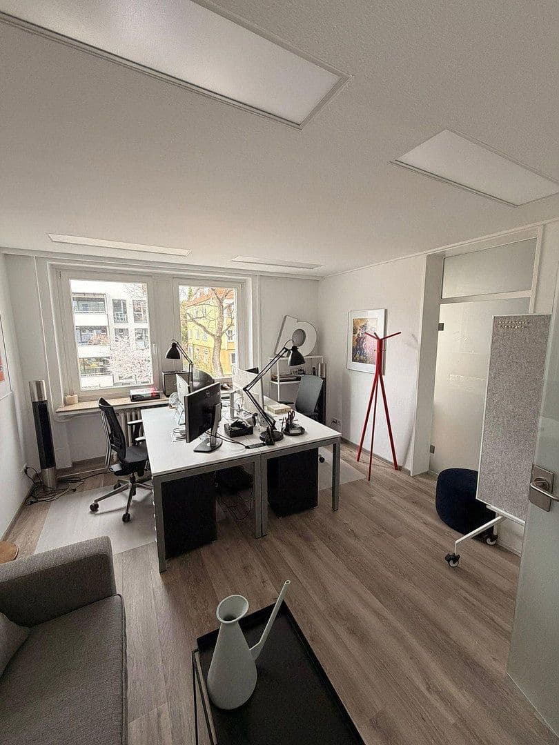 Prenájom kancelárie 209 m², Hannover, Dolné Sasko Prenájom kancelárie 209 m², Hannover, Dolné Sasko