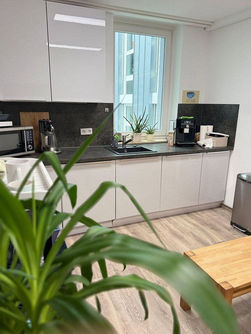 Prenájom kancelárie 209 m², Hannover, Dolné Sasko Prenájom kancelárie 209 m², Hannover, Dolné Sasko