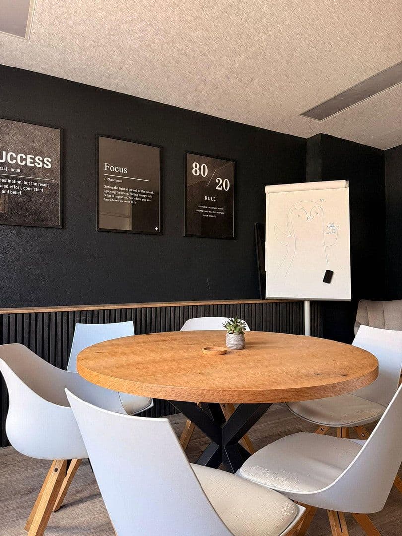 Prenájom kancelárie 209 m², Hannover, Dolné Sasko Prenájom kancelárie 209 m², Hannover, Dolné Sasko