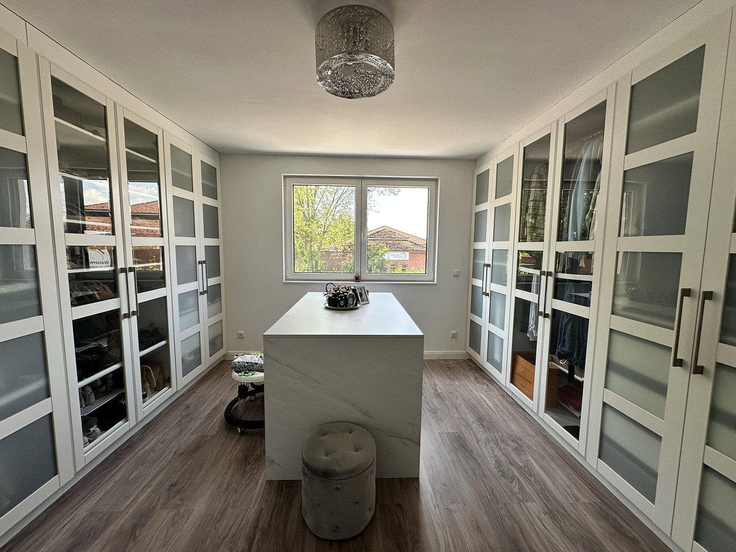 Predaj domu 305 m², pozemek 568 m², Geesthacht, Šlezvicko-Holštajnsko Predaj domu 305 m², pozemek 568 m², Geesthacht, Šlezvicko-Holštajnsko