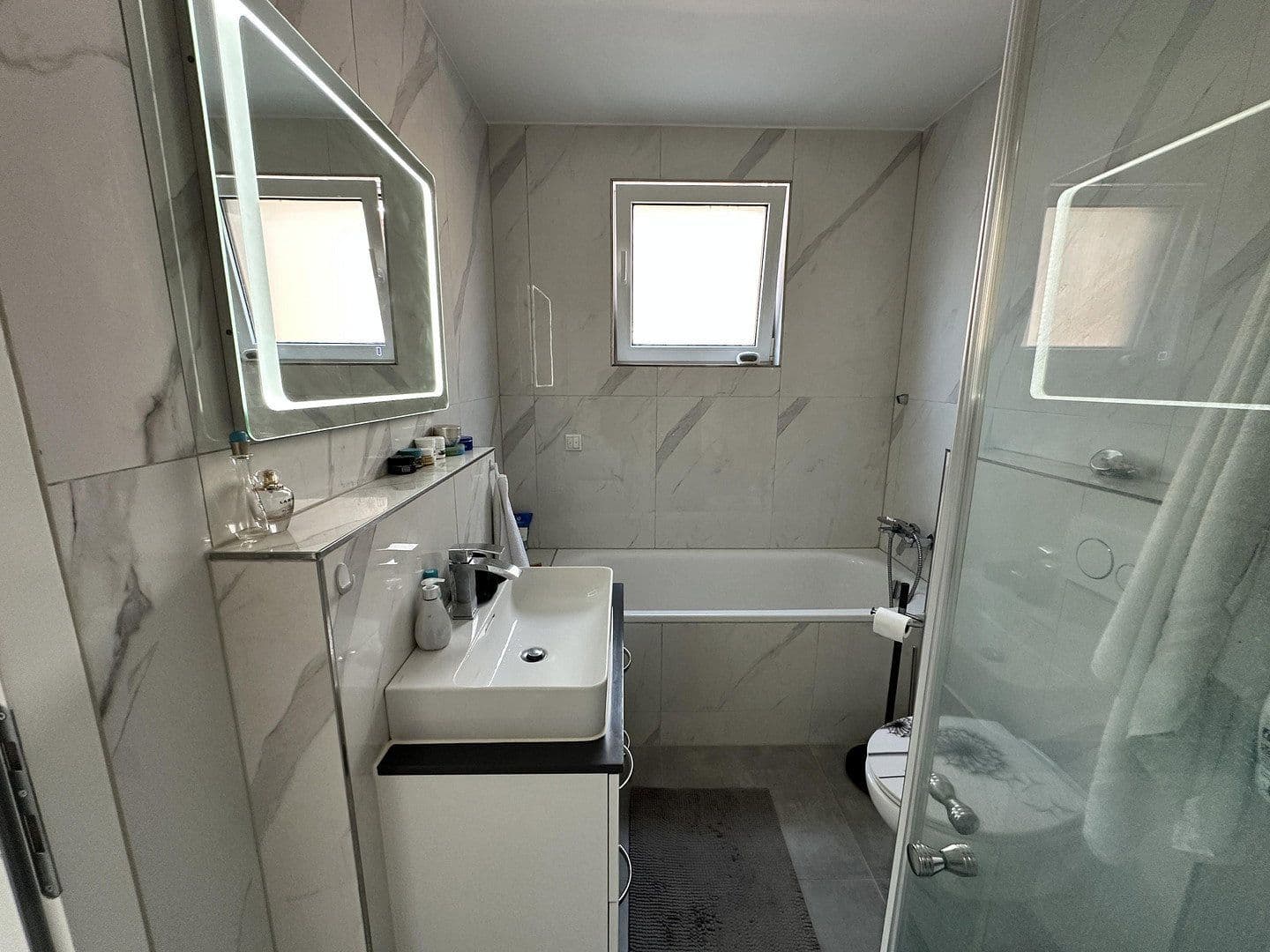 Predaj domu 305 m², pozemek 568 m², Geesthacht, Šlezvicko-Holštajnsko Predaj domu 305 m², pozemek 568 m², Geesthacht, Šlezvicko-Holštajnsko