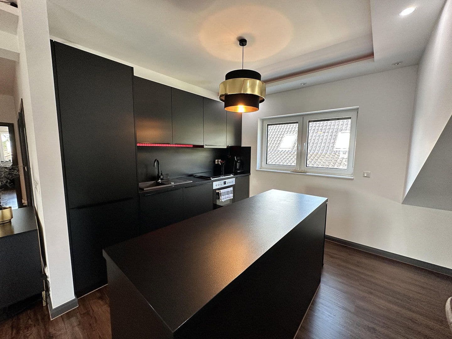 Predaj domu 305 m², pozemek 568 m², Geesthacht, Šlezvicko-Holštajnsko Predaj domu 305 m², pozemek 568 m², Geesthacht, Šlezvicko-Holštajnsko