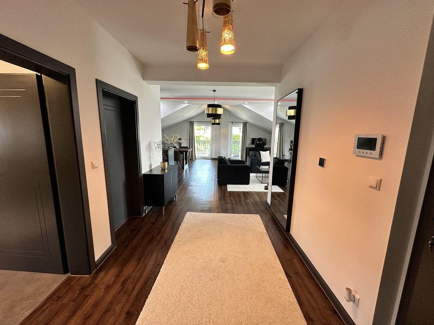 Predaj domu 305 m², pozemek 568 m², Geesthacht, Šlezvicko-Holštajnsko Predaj domu 305 m², pozemek 568 m², Geesthacht, Šlezvicko-Holštajnsko