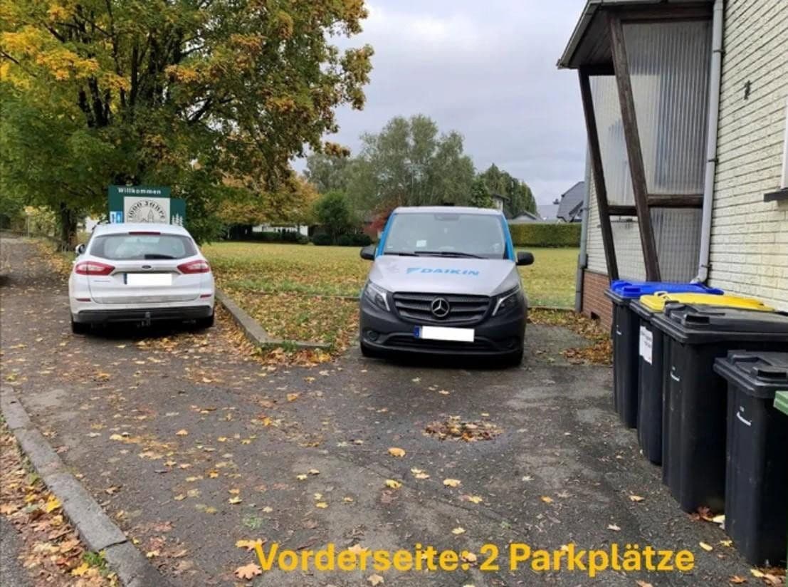 Predaj domu 145 m², pozemek 317 m², Bredelarer Straße 7, Brilon, Severné Porýnie - Westfálsko Predaj domu 145 m², pozemek 317 m², Bredelarer Straße 7, Brilon, Severné Porýnie - Westfálsko