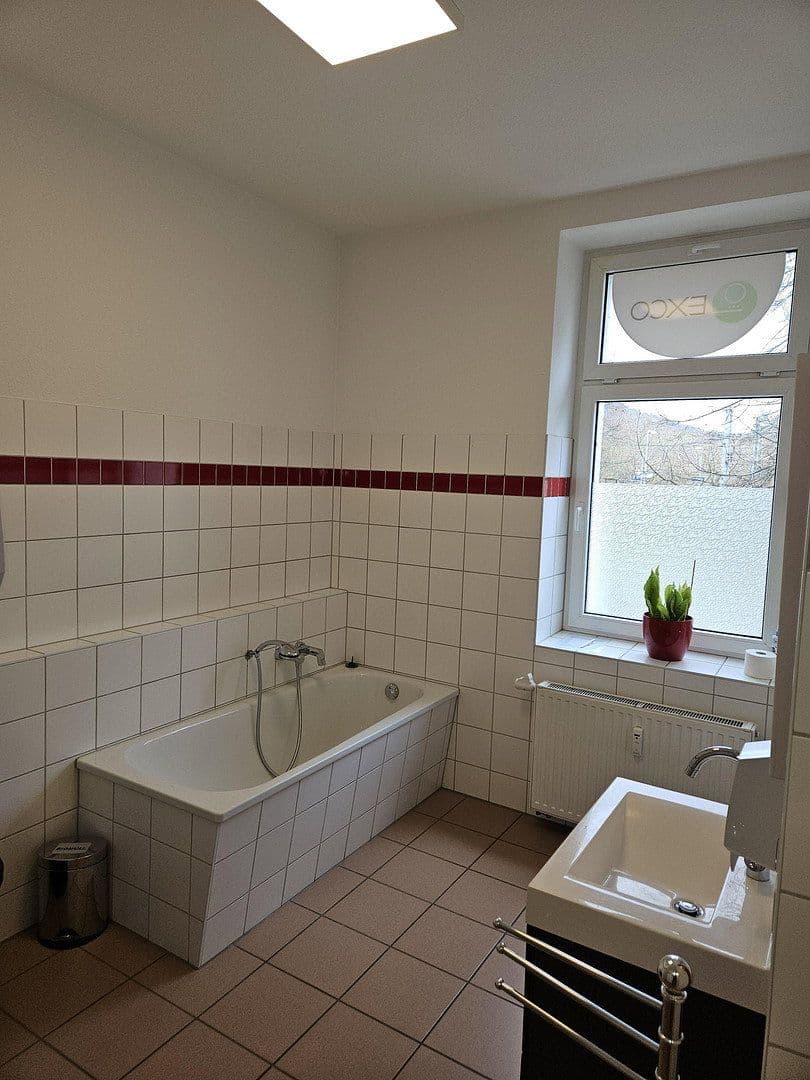 Prenájom kancelárie 84 m², Neugasse 21, Jena, Durínsko Prenájom kancelárie 84 m², Neugasse 21, Jena, Durínsko