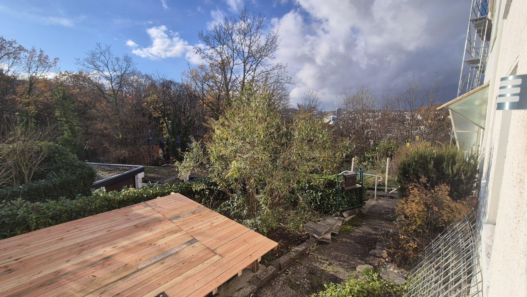 Predaj domu 155 m², pozemek 168 m², Gesellstr. 45, Pforzheim, Bádensko-Wurttembersko Predaj domu 155 m², pozemek 168 m², Gesellstr. 45, Pforzheim, Bádensko-Wurttembersko